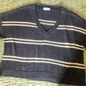 CJLA Rae Charcoal & Cream V-Neck Tunic Sweater Med